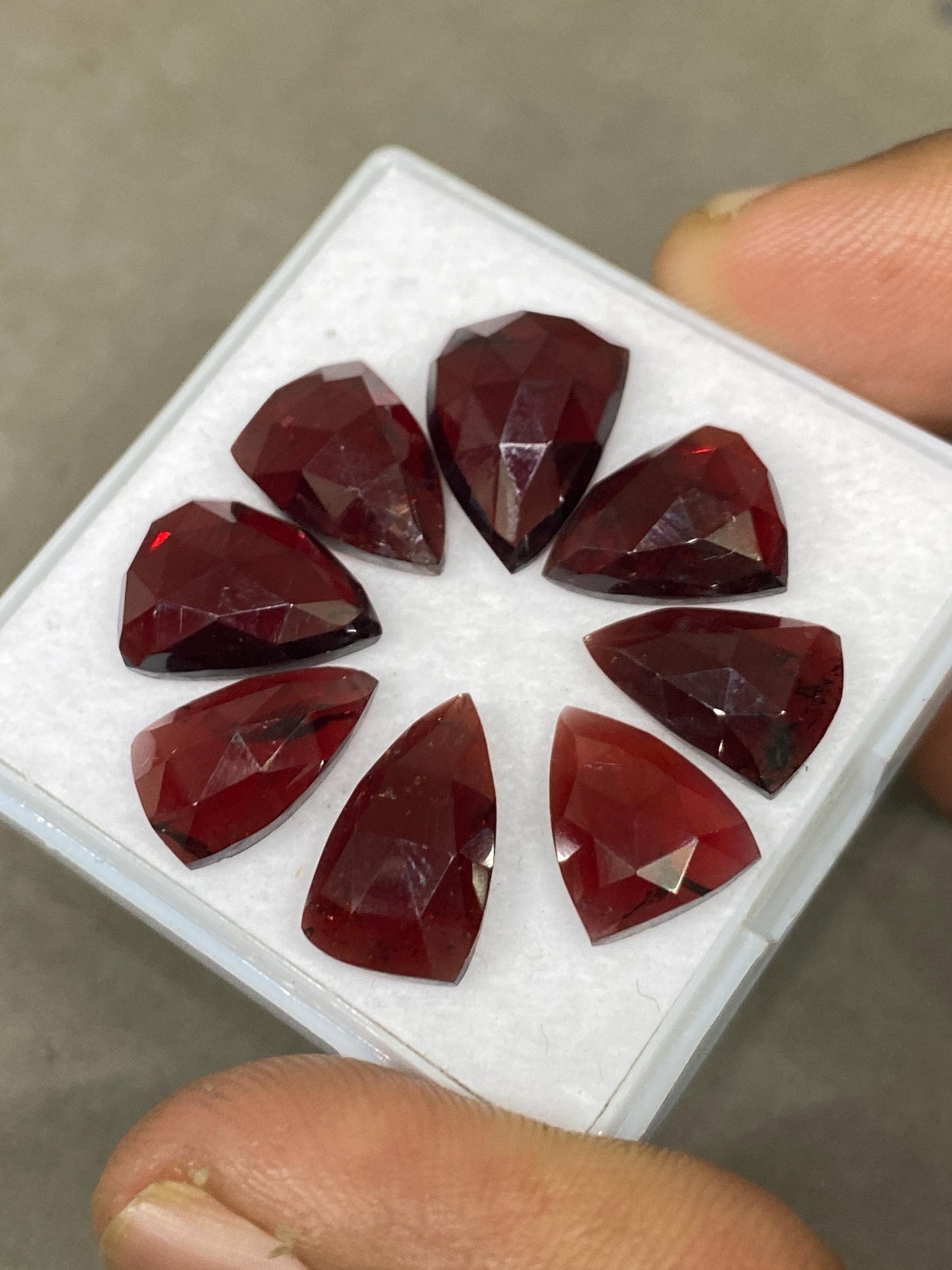 Delightful rare rosecut red garnet shield fancy garnet rosecut 11.8x9mm-14x10mm pcs 8 wt 40.70 cts shield orange garnet rosecut