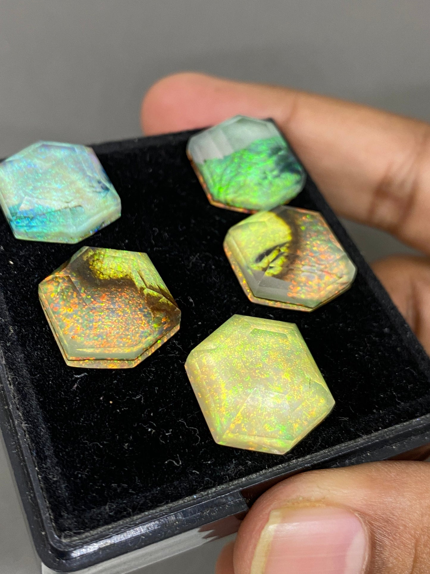 Gorgeous Multi fire sterling opal monarch opal crystal doublet hexagon stepcut wt 80 carats rare big size 15x18mm jewelry supply