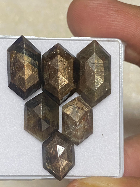 Stellar very Rare golden sapphire hexagon step cut size 11x9-18x10mm wt 42 carats pcs 6 golden sapphire stepcut hexagon