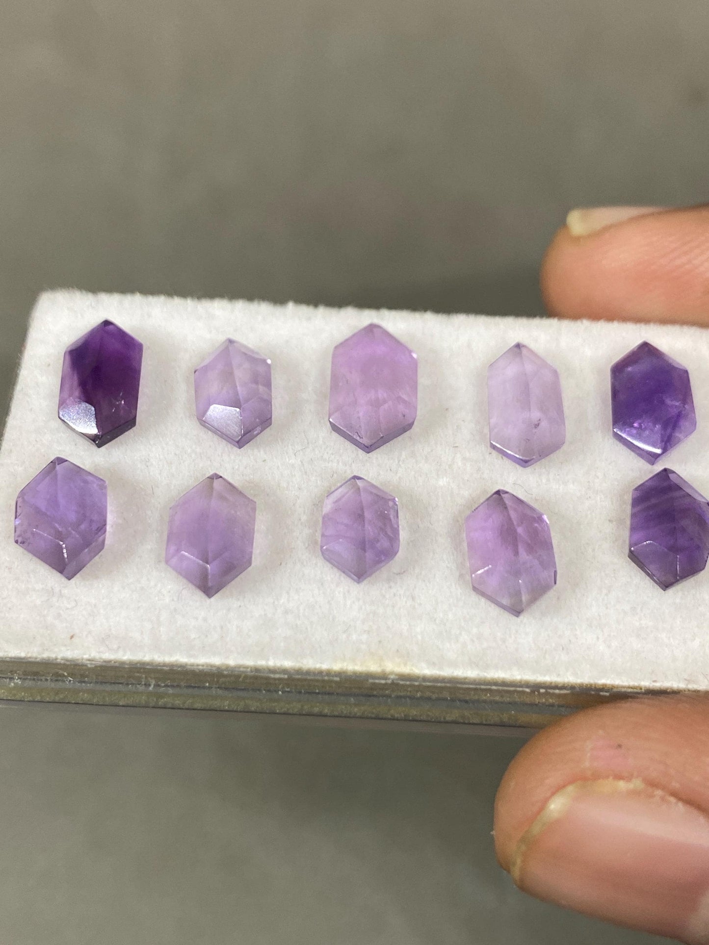 Amethyst hexagon stepcut gems weight 10.75 carats pcs 10 size 7.6x5mm-10.8x6mm