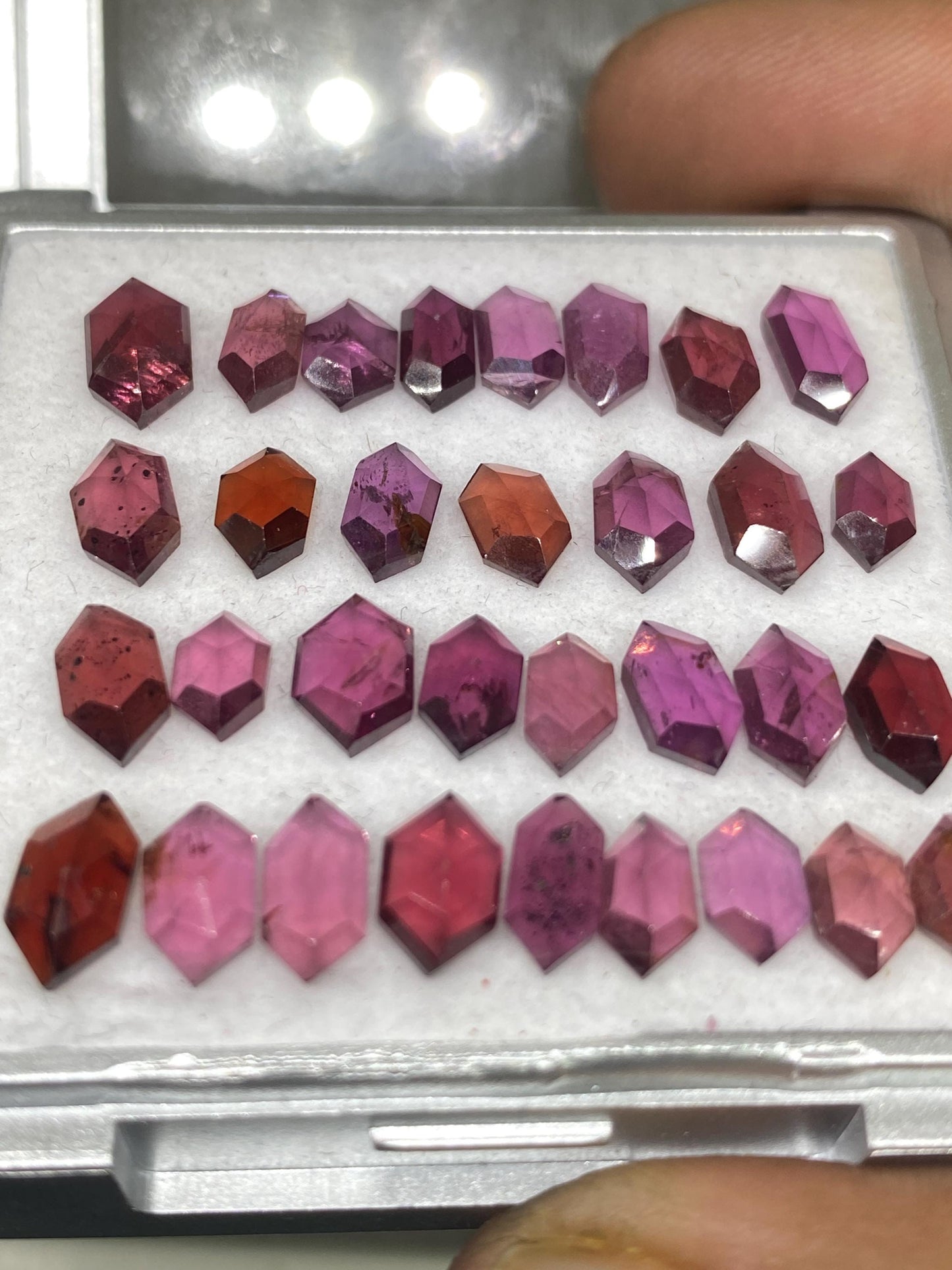 Fabulous Rhodolite garnet hexagon step cuts Malaya aaa quality wt 28.85 cts pcs 32 size 6x4-9x5mm  Rhodolite garnet stepcut hexagons