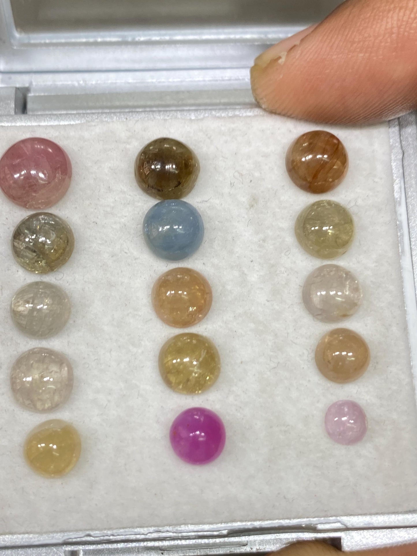 Vivacious rare umba sapphire round cabochons wt  carats size pcs 15 natural sapphire unheated untreated