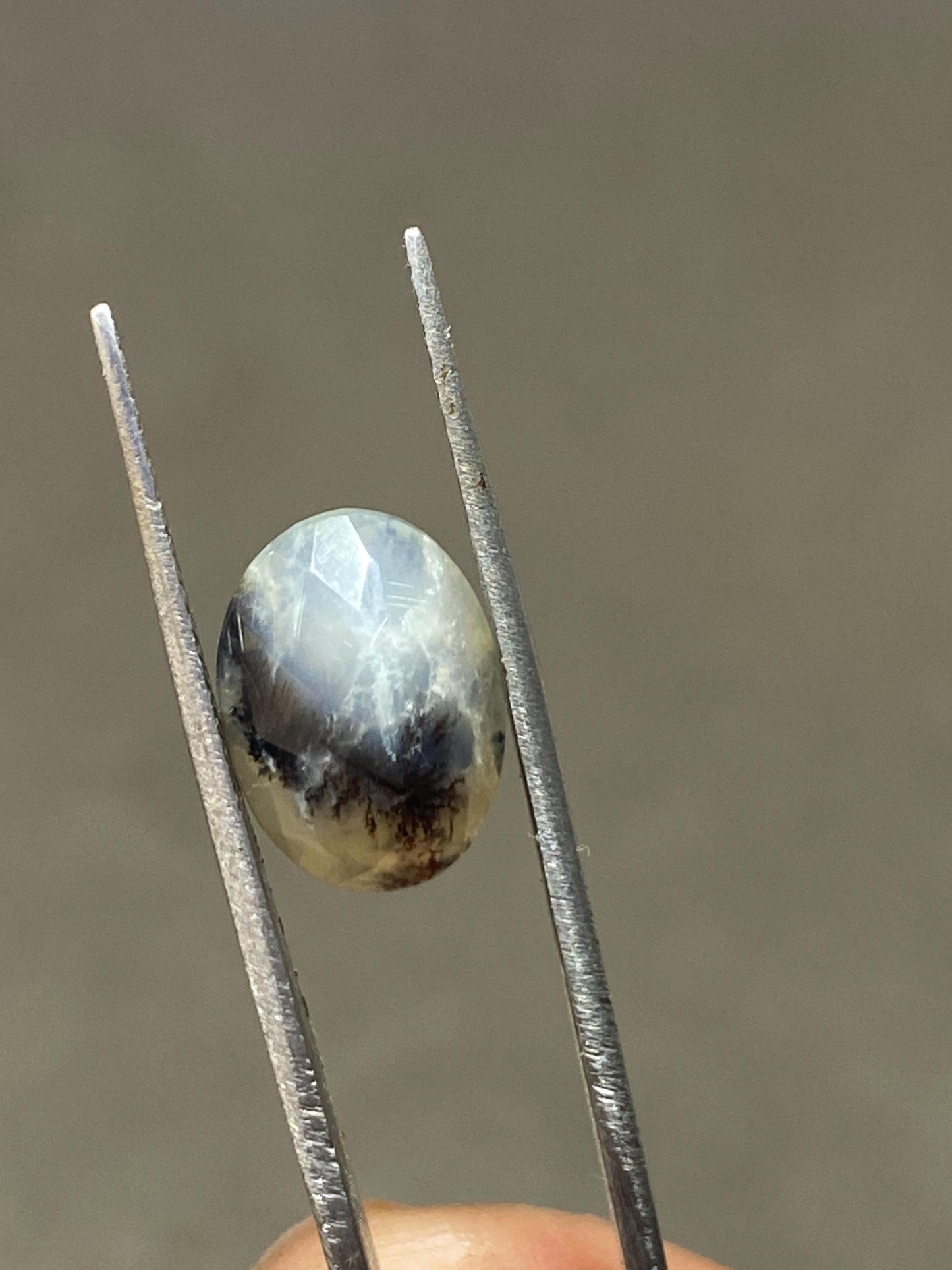 Vivacious rare dendritic quartz agate plant pattern Oval shape cut stone ideal for ring size 13x9mm weight 3.30 carats dendrite cutstones