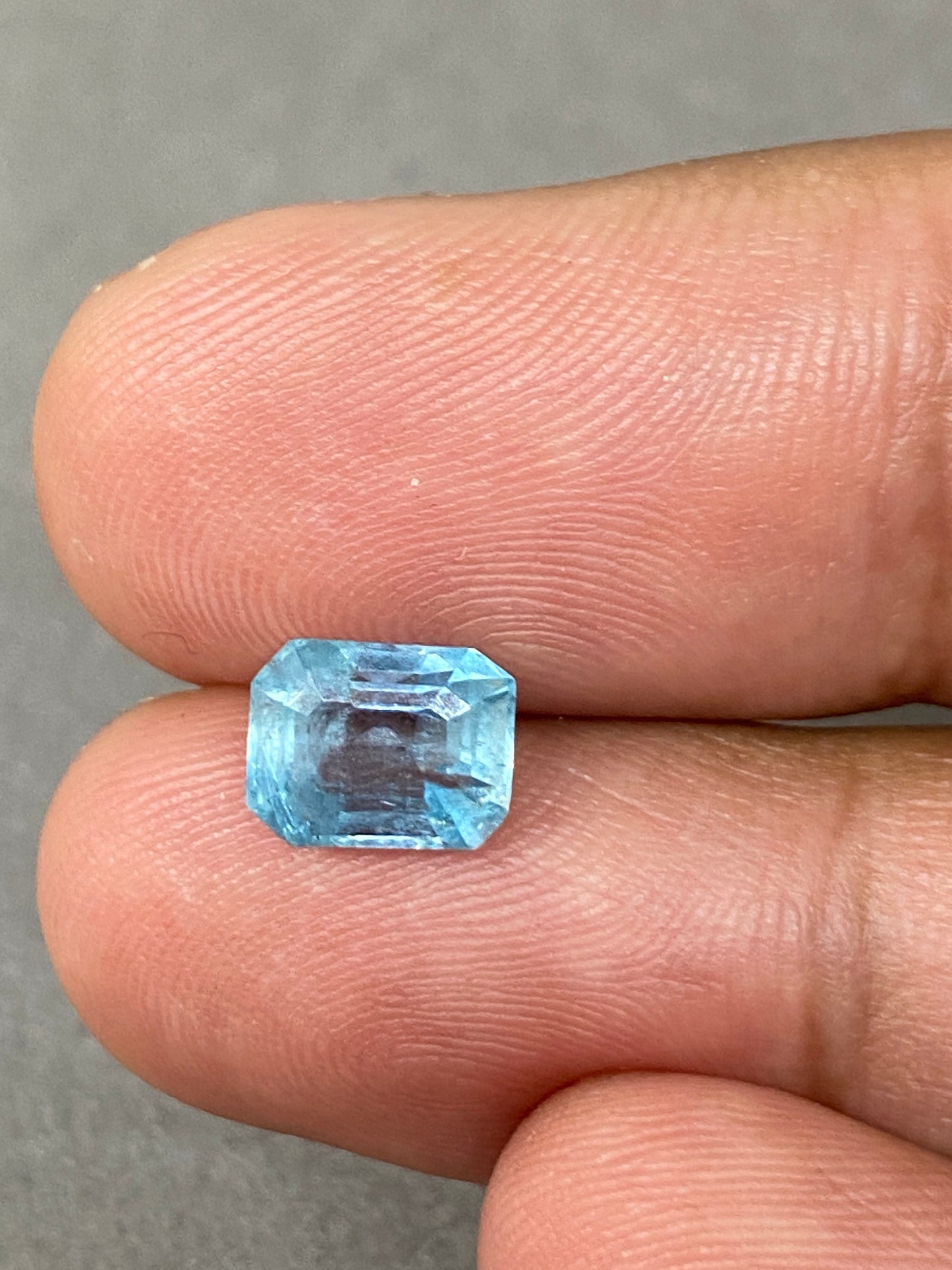 Rare Aquamarine octagon faceted  cutstones carats size aquamarine cut