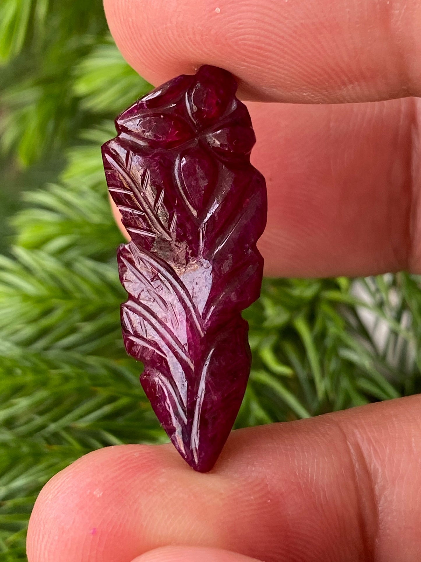 One of a kind very rare  natural ruby handmade rose carving weight 18 carats size 33x13mm ideal for pendant unheated ruby rose carving