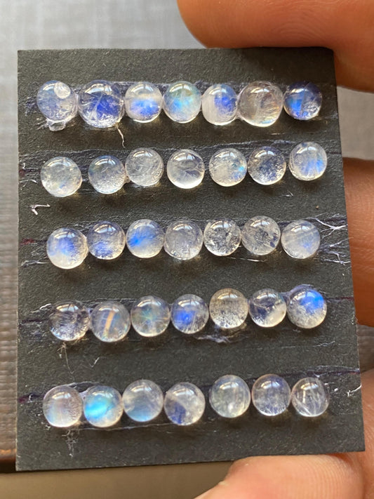 White rainbow moonstone cabochons wholesale lot pcs 35 weight 13.55 carats size 4mm round cabochons