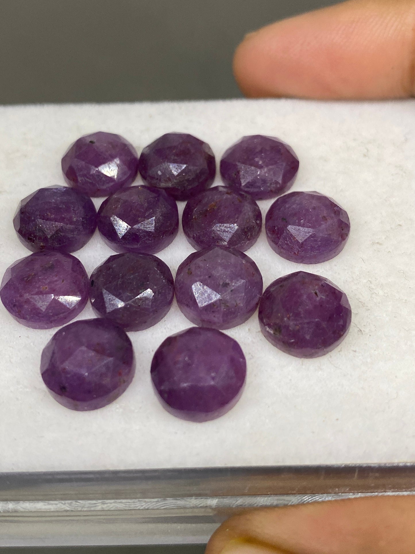 Purple red Sapphire Rosecut flats round shape  wt 71 cts 10mm pcs 13 purple sapphire round rosecut