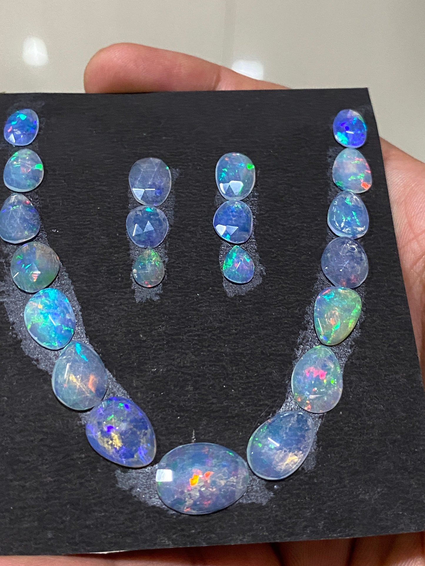 Gorgeous blue Ethiopian opal rosecut Welo opal rosecut necklace supply wt 21 cts pcs 21 aaa opal size 8x5-15x11mm fire opal rosecut