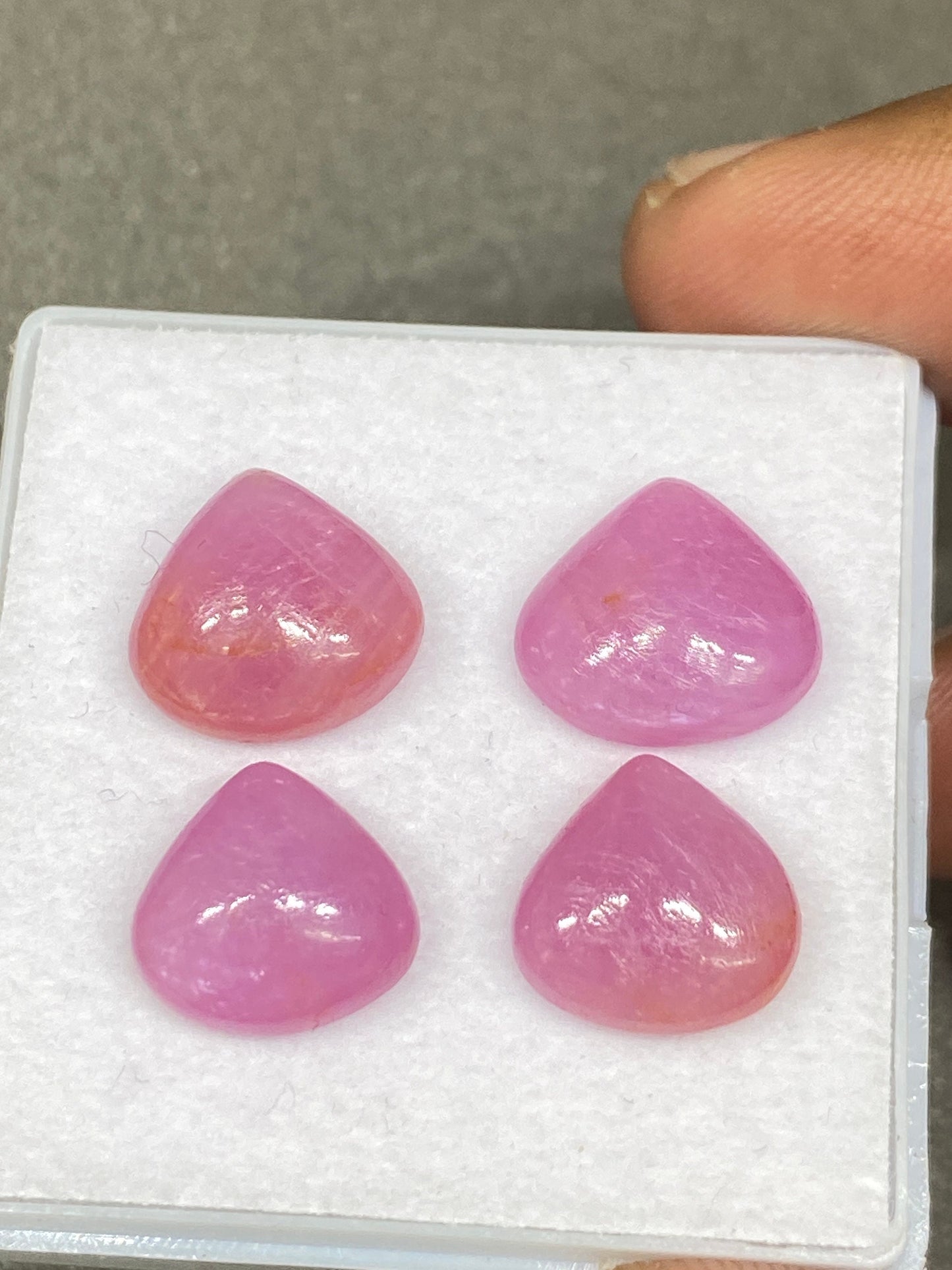 Rare pink sapphire heart shape cabochons pcs 4 wt 27 cts size 12x11-13x12mm natural unheated untreated sapphire pink sapphire earring supply