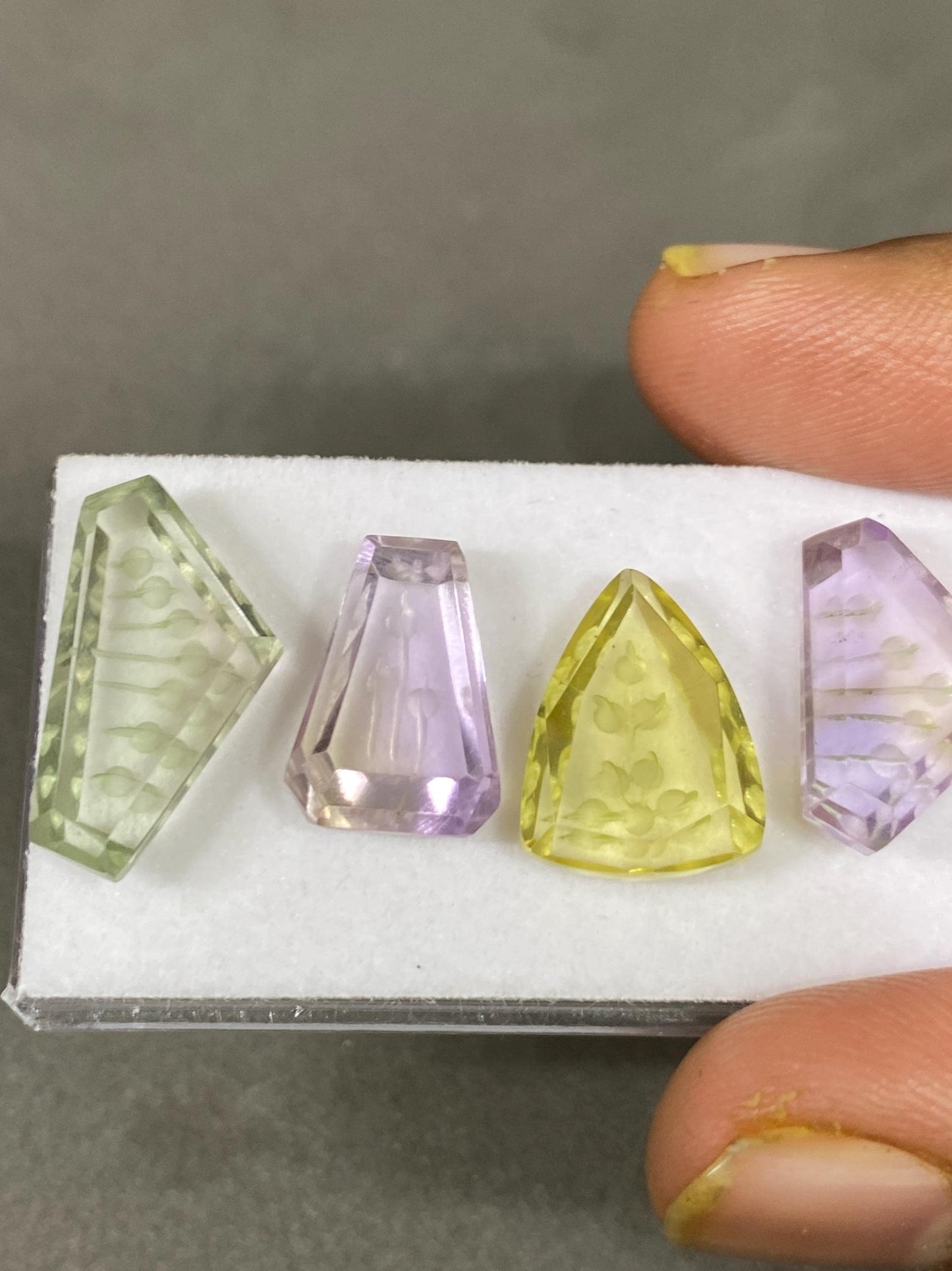 Lovely AAA Ametrine lemon quartz green amethyst intaglio carving cutstones wt 25 carats pcs 4 good size 15x10mm-20x11mm  gemstone carving