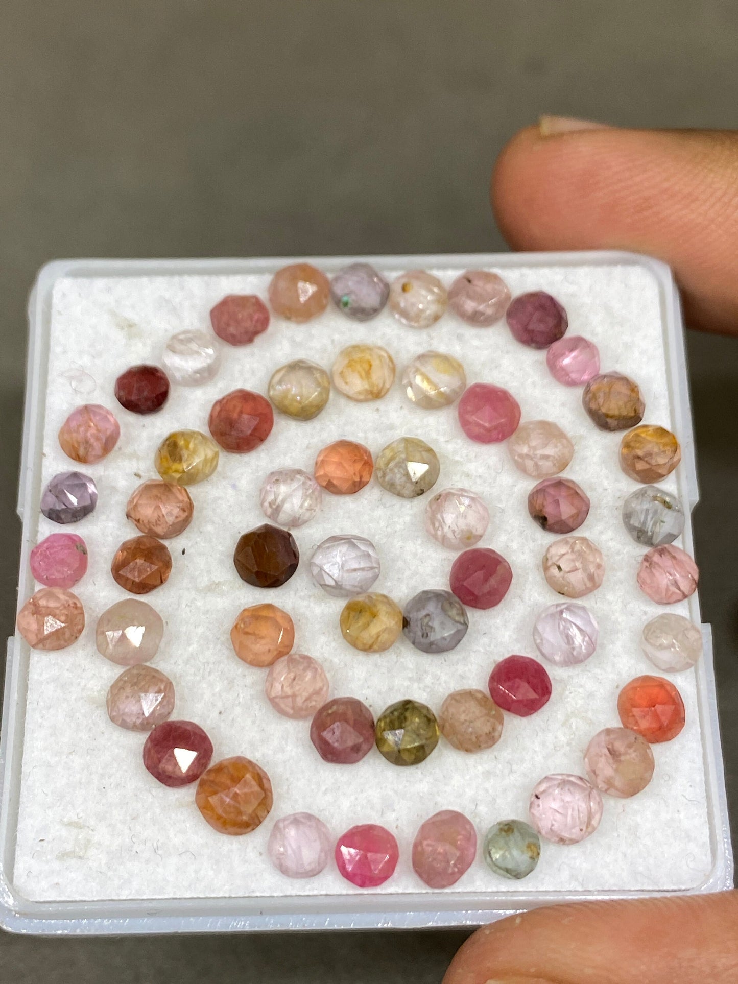 Stunning colorful lot of  spinel rosecuts round spinel Pcs 56 Wt 25.30  carats Size  3-5mm Burma mines spinel rosecut lot