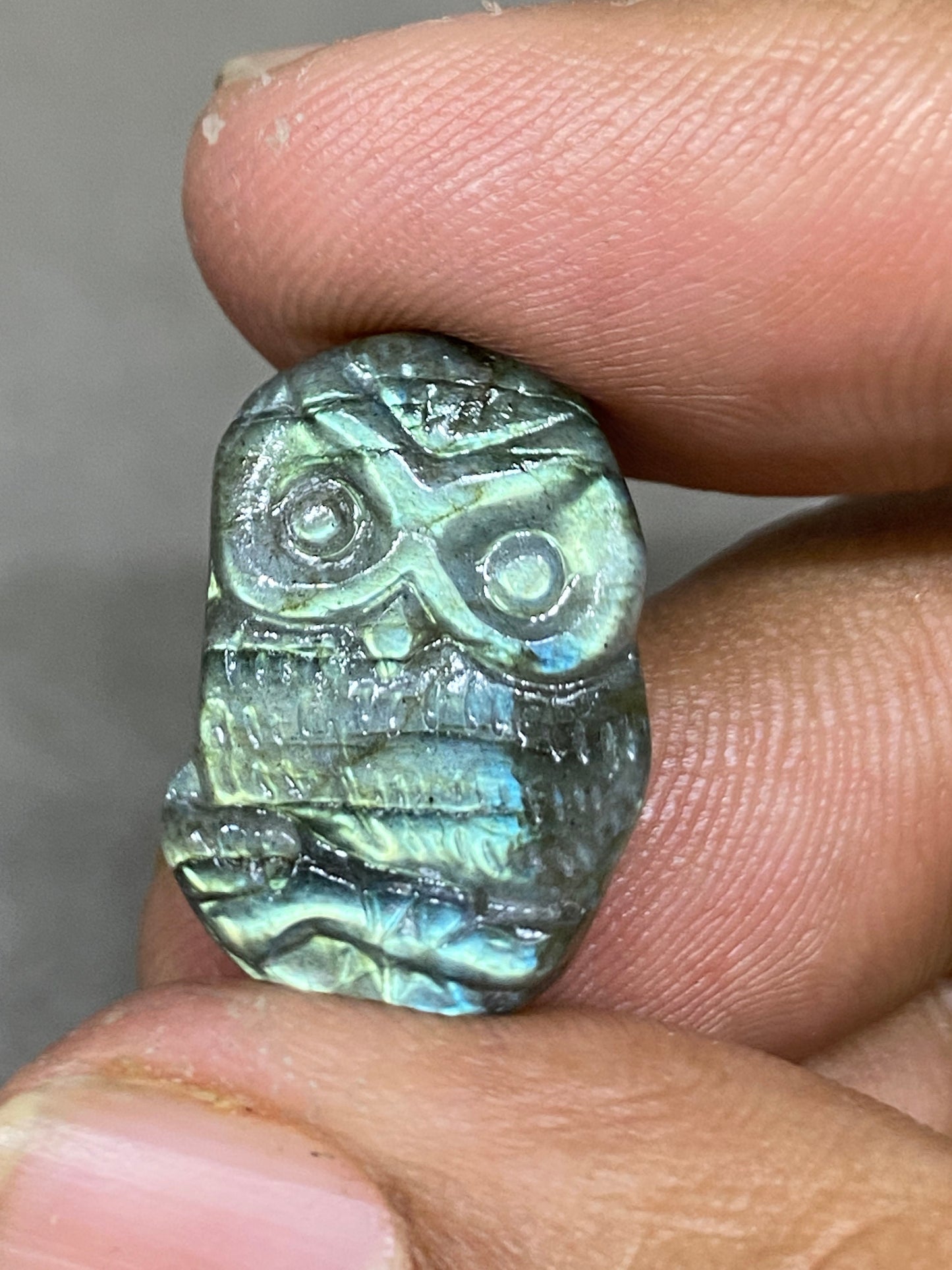 Cute Rare Natural AAA green fire labradorite owl carving  for pendant wt 14.60  cts size 22x14mm labradorite owl carving Halloween gift