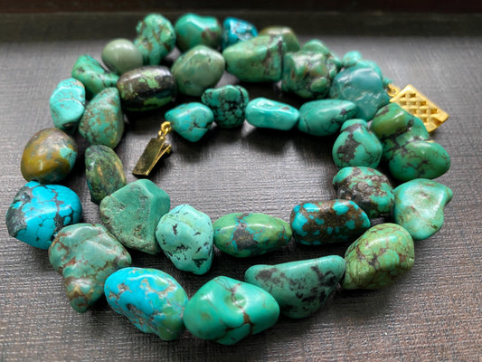 Rare turquoise necklace 430 carats length 21 inches  size 10x9.5mm-23x14mm turquoise tumbles beads necklace