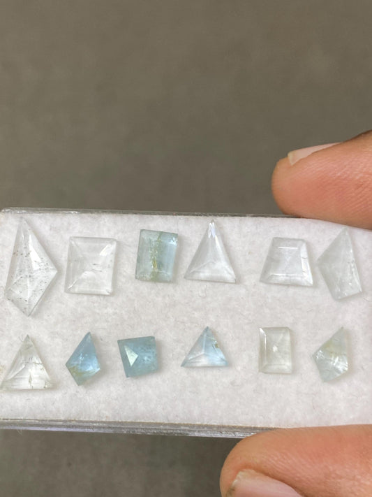 Gorgeous aquamarine geometric stepcut wt carats size  pcs  aquamarine stepcut flatback gems