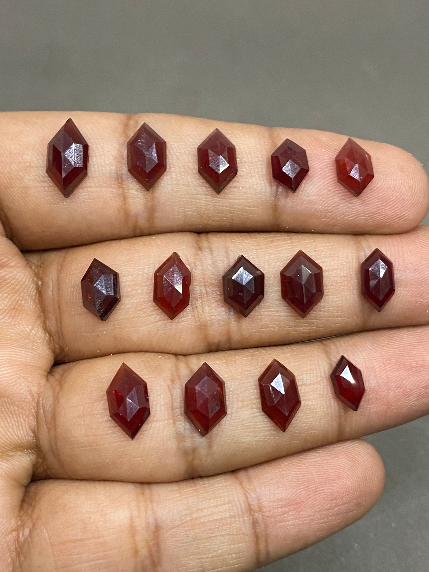 Dazzling Red garnet hexagon step cuts aaa quality wt 26 cts pcs 14 size 9x6mm-12x6mm red  garnet stepcut hexagons