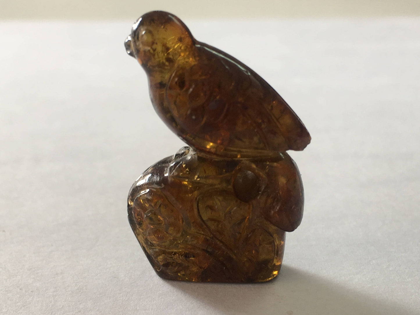 Rare Hessonite garnet bird carving weight 54.5 carats size 34x21mm