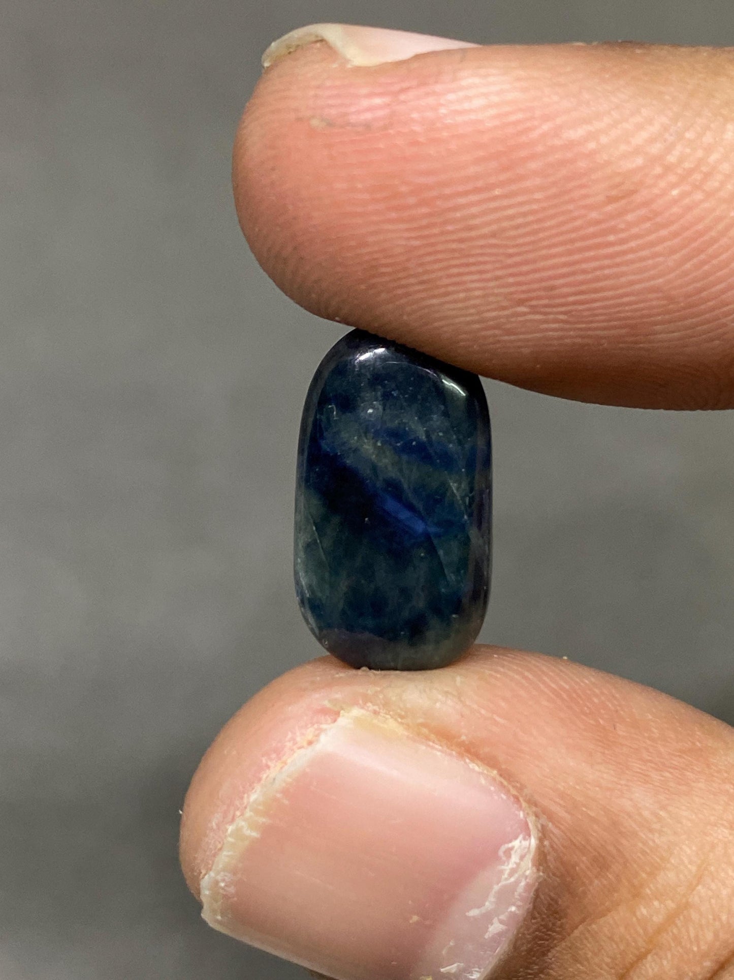 Vivacious rare Natural Bicolor pattern blue yellow sapphire nugget smooth wt 11.50 carats size 17x9mm unheated sheen fancy blue sapphire