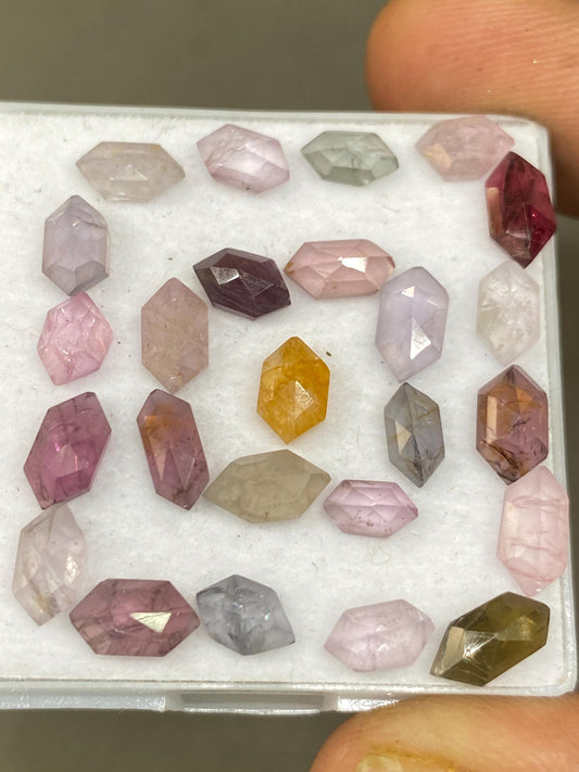 Fantastic very rare burma mines  purple spinel kite lot amazing quality pcs 25 weight 17.20 cts size 6x3.5-9x4.5mm rosecut multi spinels