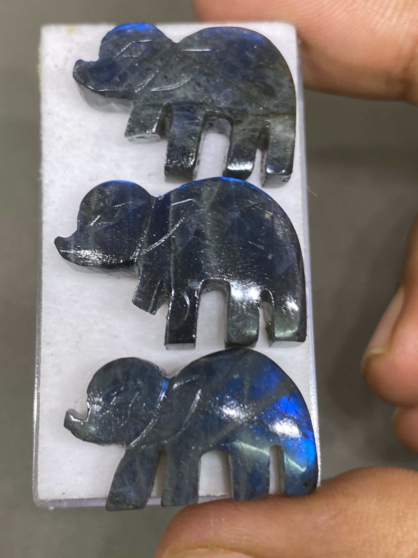 Awesome rare Black rainbow labradorite elephant carving  blue fire smooth  pcs 3 wt 59 cts size 25x15-27x18mm labradorite elephant carving