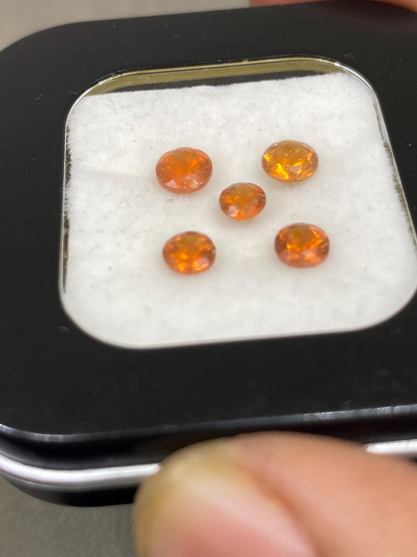 Stunning orange Fanta garnet round diamond cut weight 2.50 carats pcs  5  size 4mm-5mm spessartite faceted