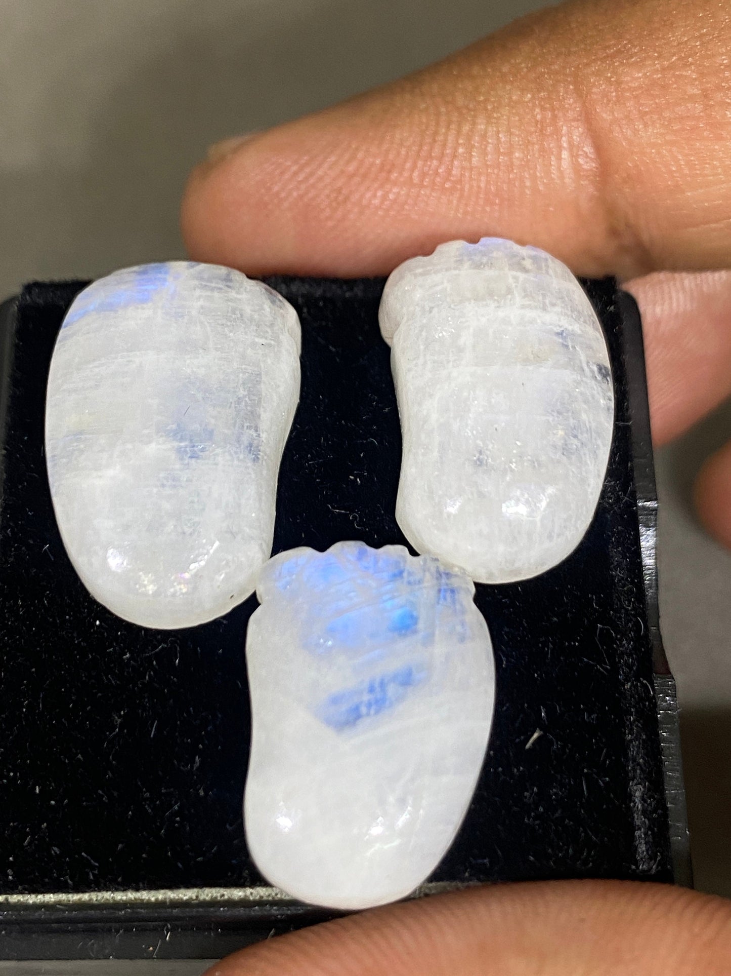 Stunning rare white moonstone baby foot carving  blue fire moonstone  carving pcs 3 wt 41 cts 18x12-25x13mm moonstone baby foot carving