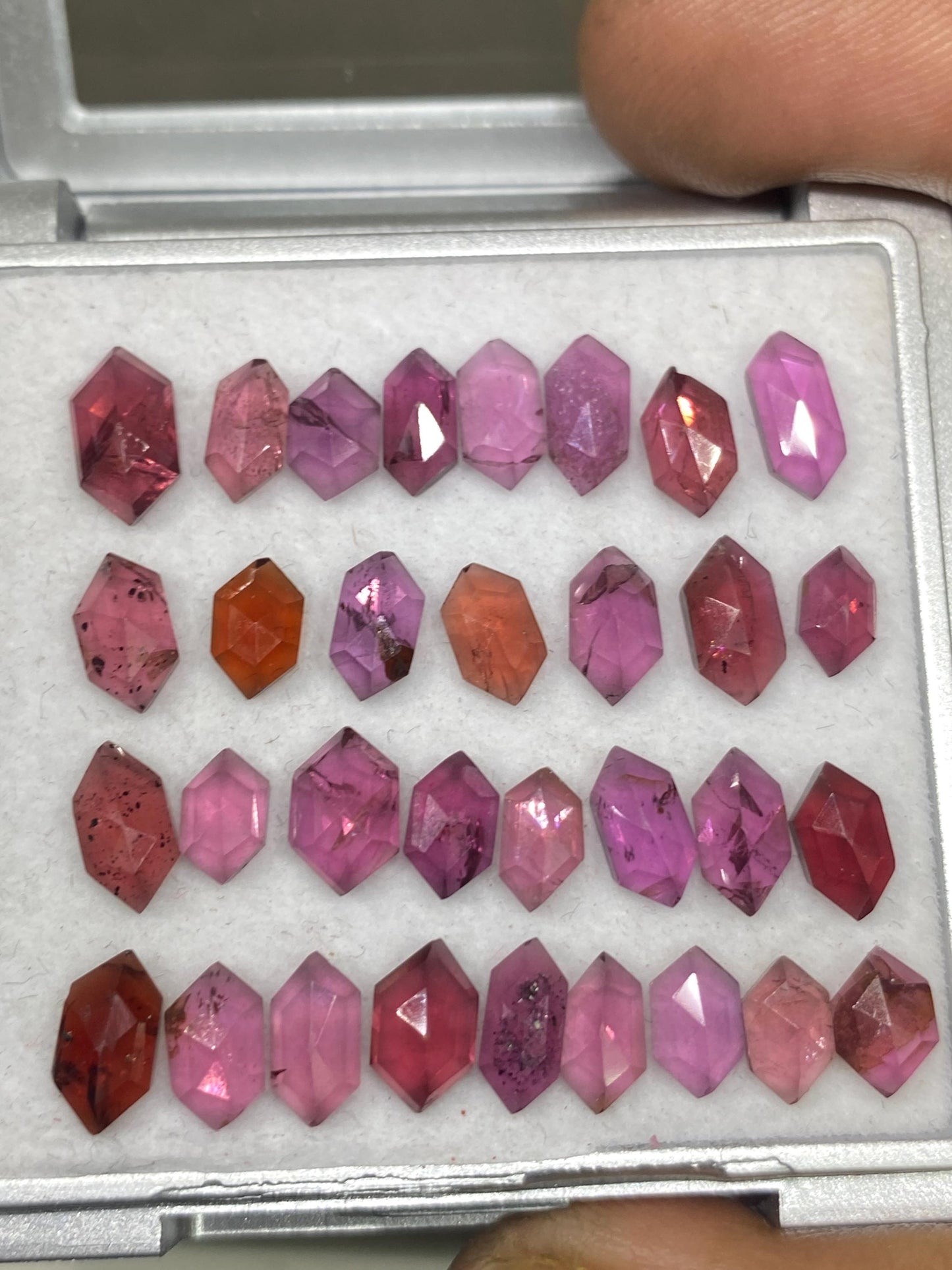 Fabulous Rhodolite garnet hexagon step cuts Malaya aaa quality wt 28.85 cts pcs 32 size 6x4-9x5mm  Rhodolite garnet stepcut hexagons