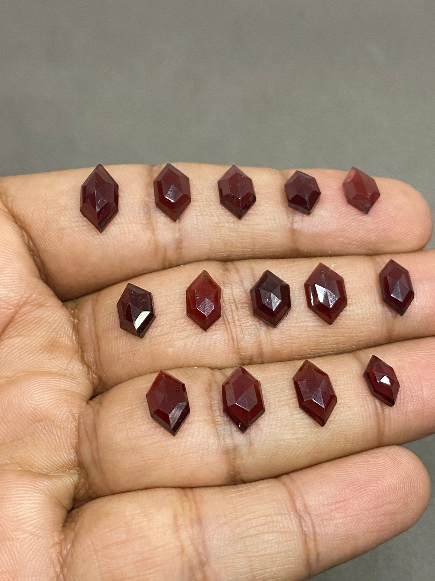 Dazzling Red garnet hexagon step cuts aaa quality wt 26 cts pcs 14 size 9x6mm-12x6mm red  garnet stepcut hexagons