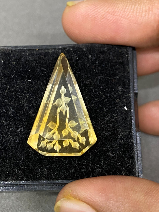 Lovely AAA Citrine intaglio carving cutstones wt 47 carats pcs 1 size 27x16mm citrine carving