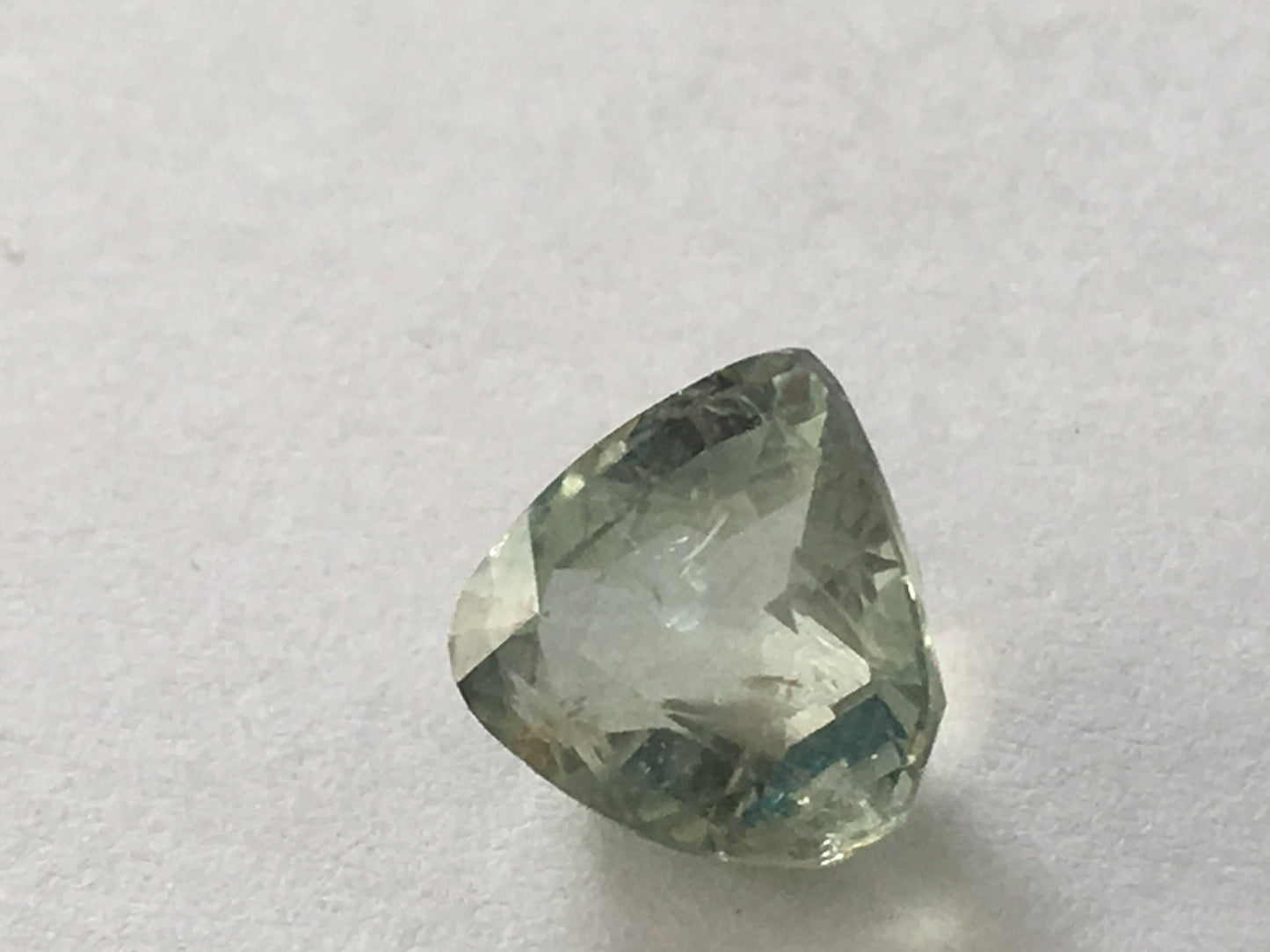 Green sapphire heart cut stone weight 2.07 carats super fine quality size 7.4mm