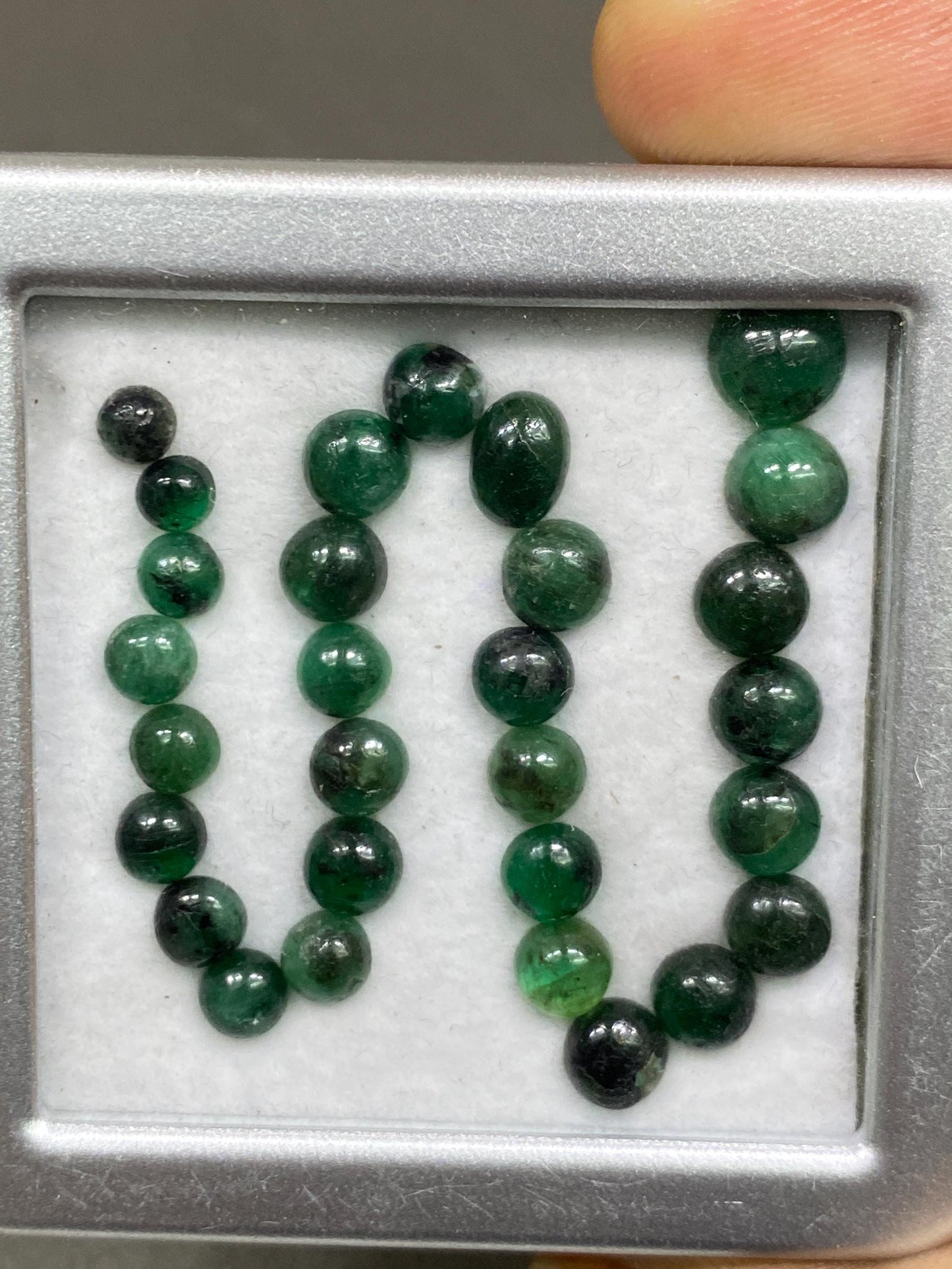 Mesmerising rare Emerald cabochons smooth polished round weight 17.65 cts size 4mm-7mm pcs 29 Emerald cabochon