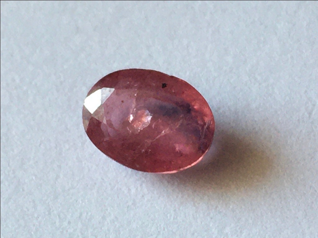 Stunning rare sapphire pink bi color sapphire natural unheated untreated weight 1.5 carats natural sapphire ring supply