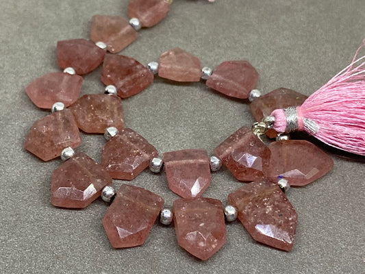 Amazing strawberry quartz  faceted pentagon hut briolette  8 inches wt 71 cts  pcs 18 size 9x8mm-14x10mm pink quartz  briolette