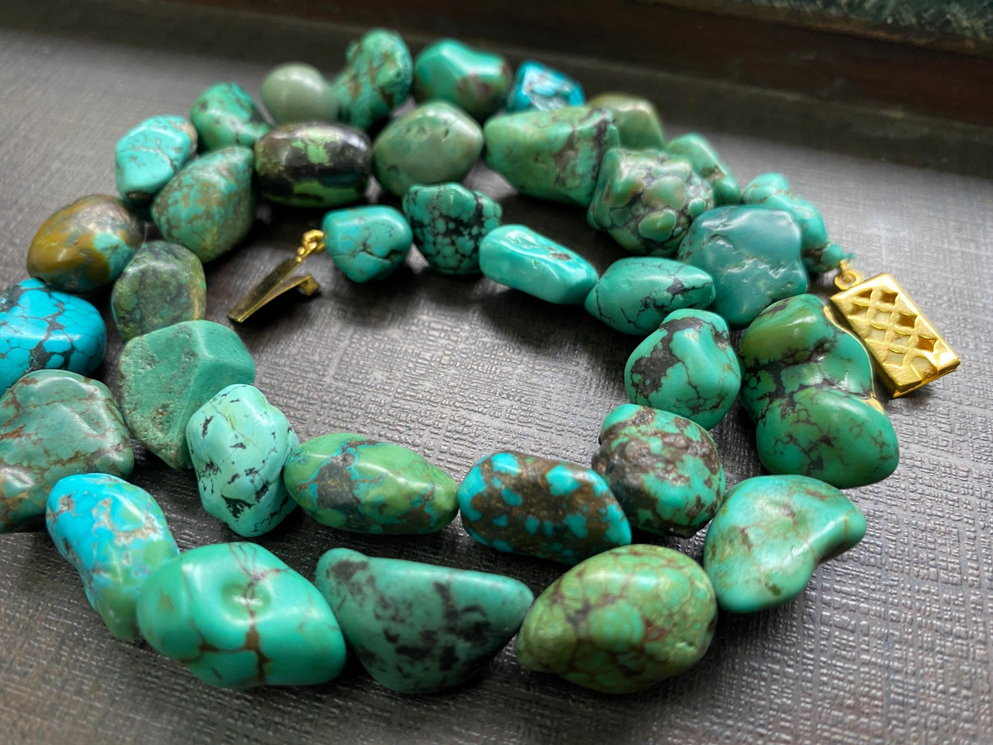 Rare turquoise necklace 430 carats length 21 inches  size 10x9.5mm-23x14mm turquoise tumbles beads necklace