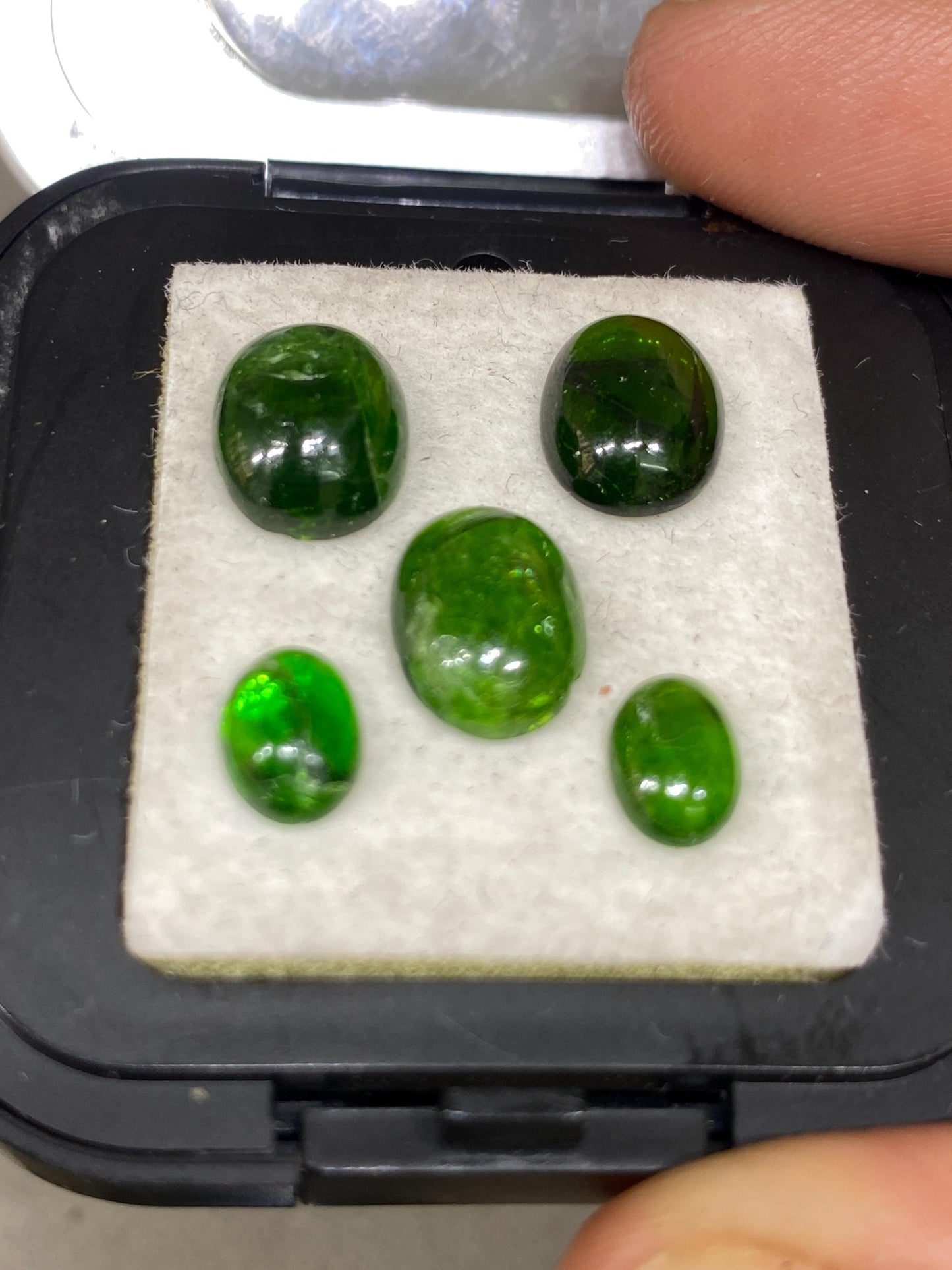 Fantastic Rare chrome diopside cabochons  vivid green color weight  carats size pcs 5 Chrome diopside