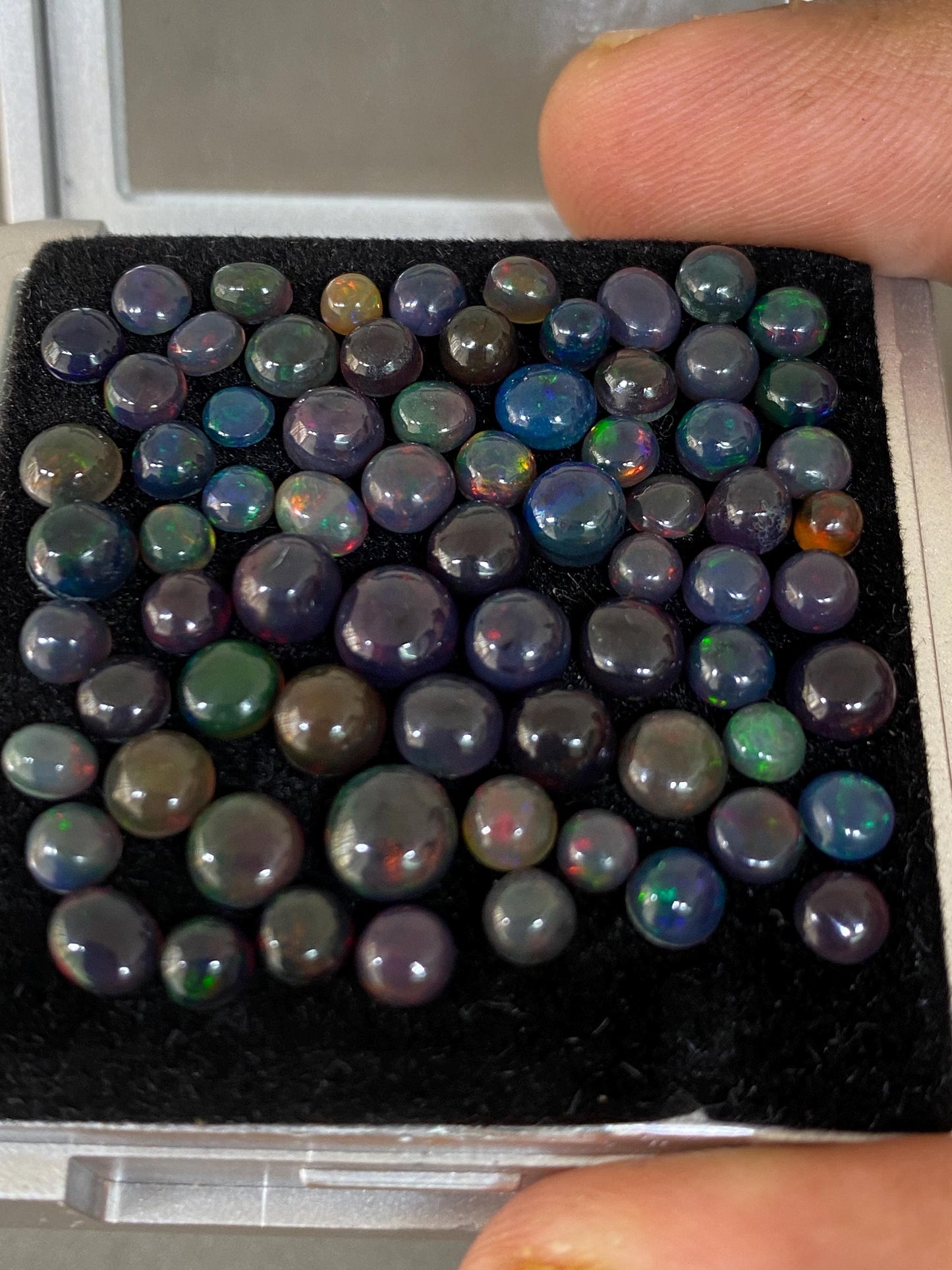 Fascinating Black opal (smoked) round opal Fire opal cabochons lot size wt 18.20 cts size 3mm-6mm pcs 71  fire black opals cabochons