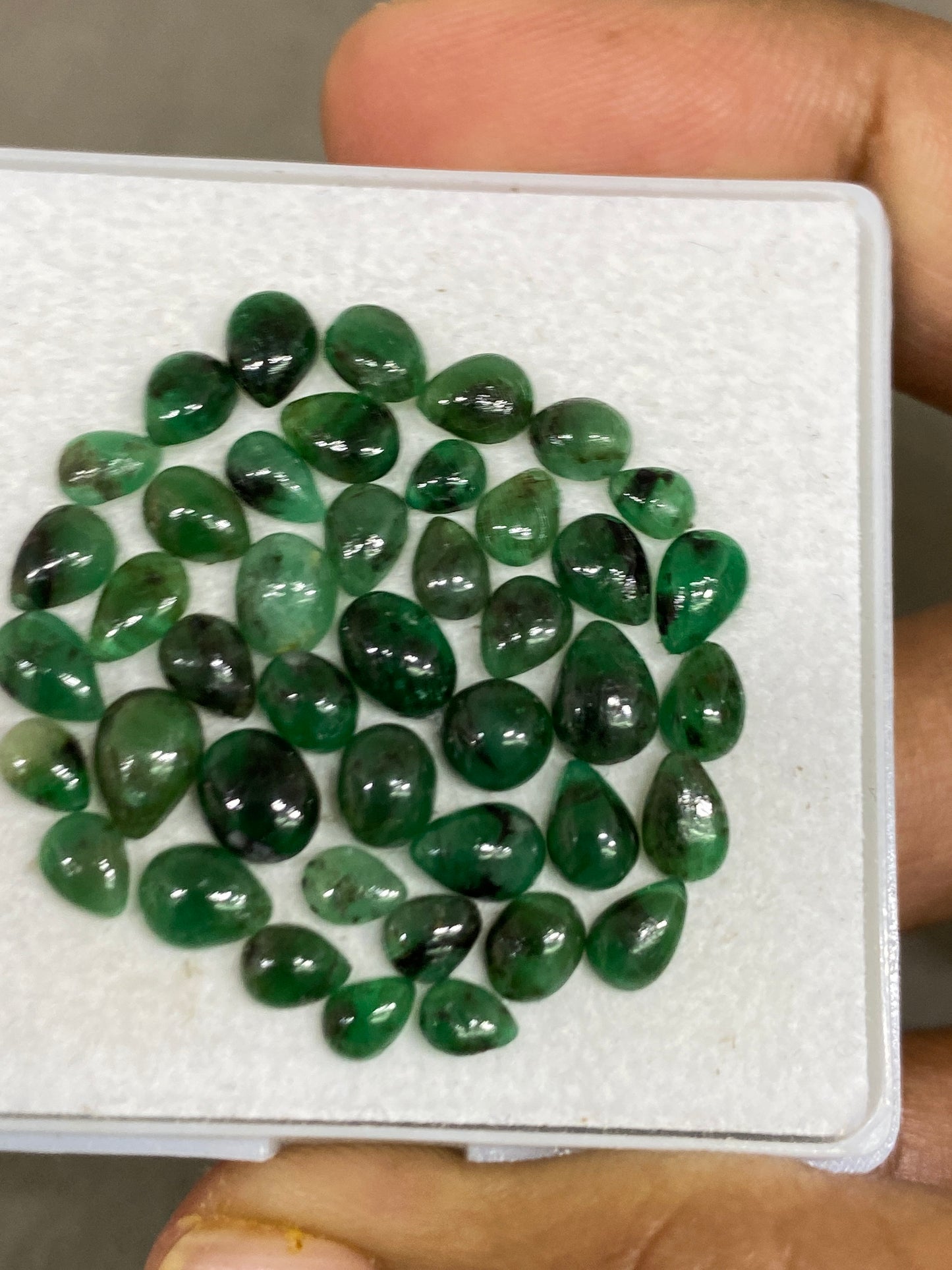 Attractive rare Emerald cabochons mixed shapes emerald oval round pear weight 18.65 cts size 5.5mm-7x5mm  pcs 43 Emerald cabochon