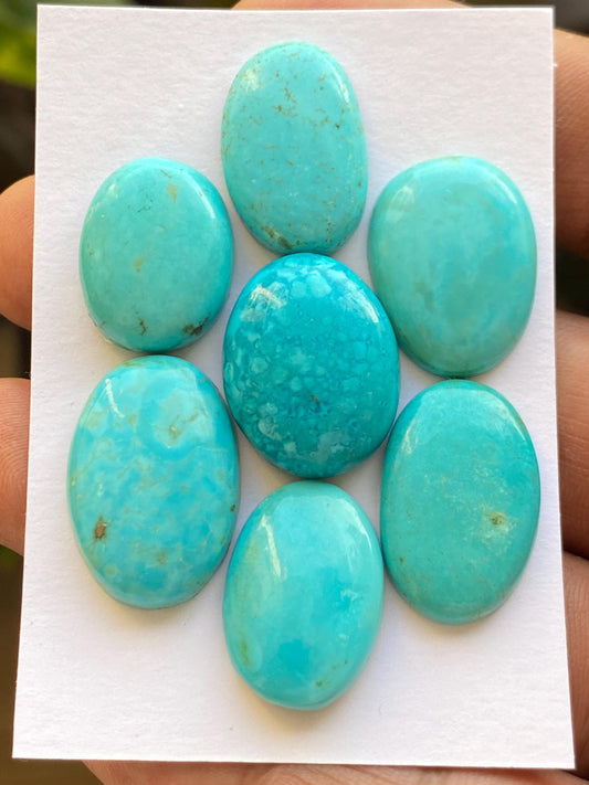 Stunning  rare Arizona  mines Turquoise cabochons  natural smooth polished ovals pcs 7 wt 108 carats 21x15mm-24x21mm turquoise cabochons