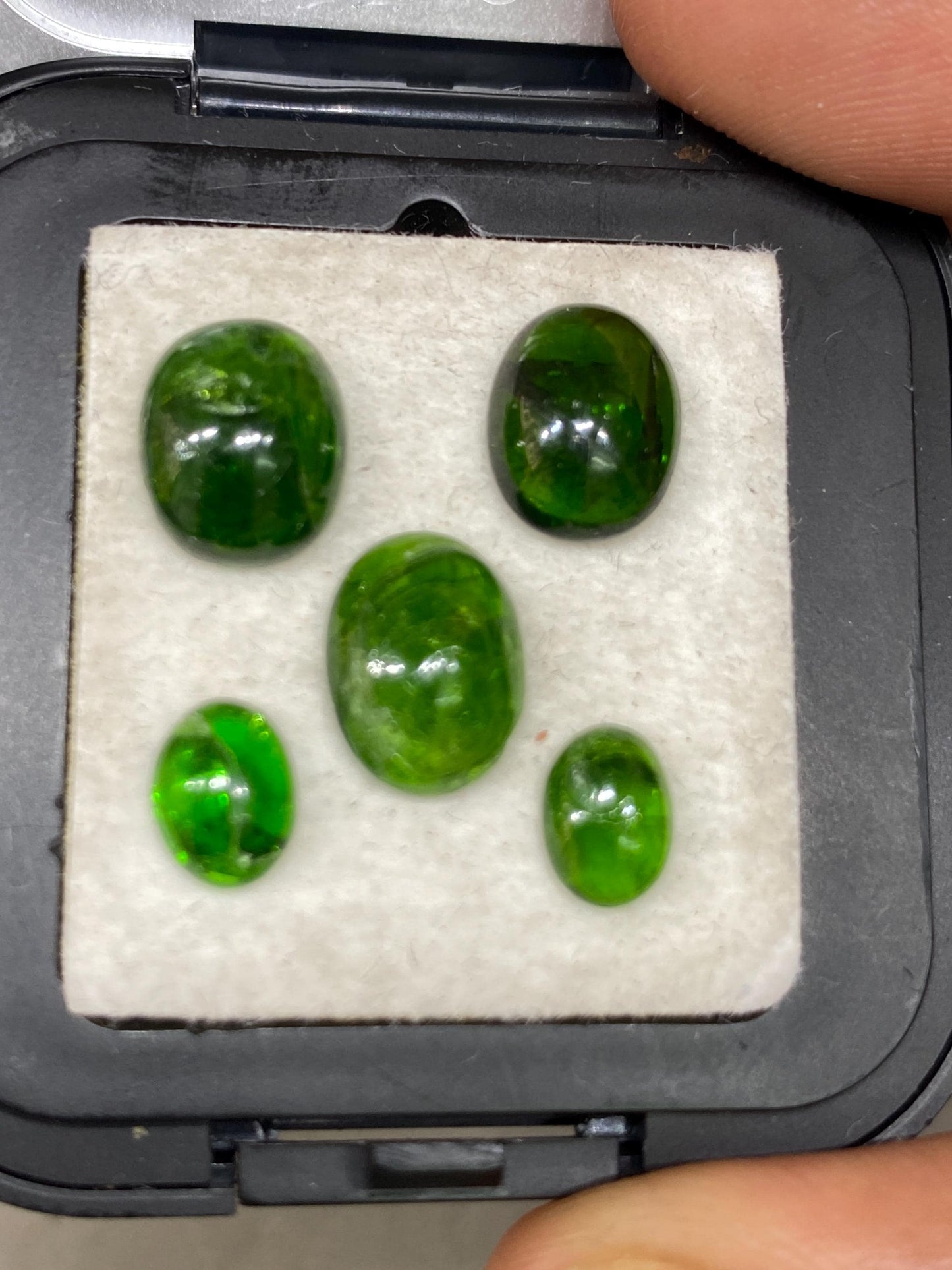 Fantastic Rare chrome diopside cabochons  vivid green color weight  carats size pcs 5 Chrome diopside