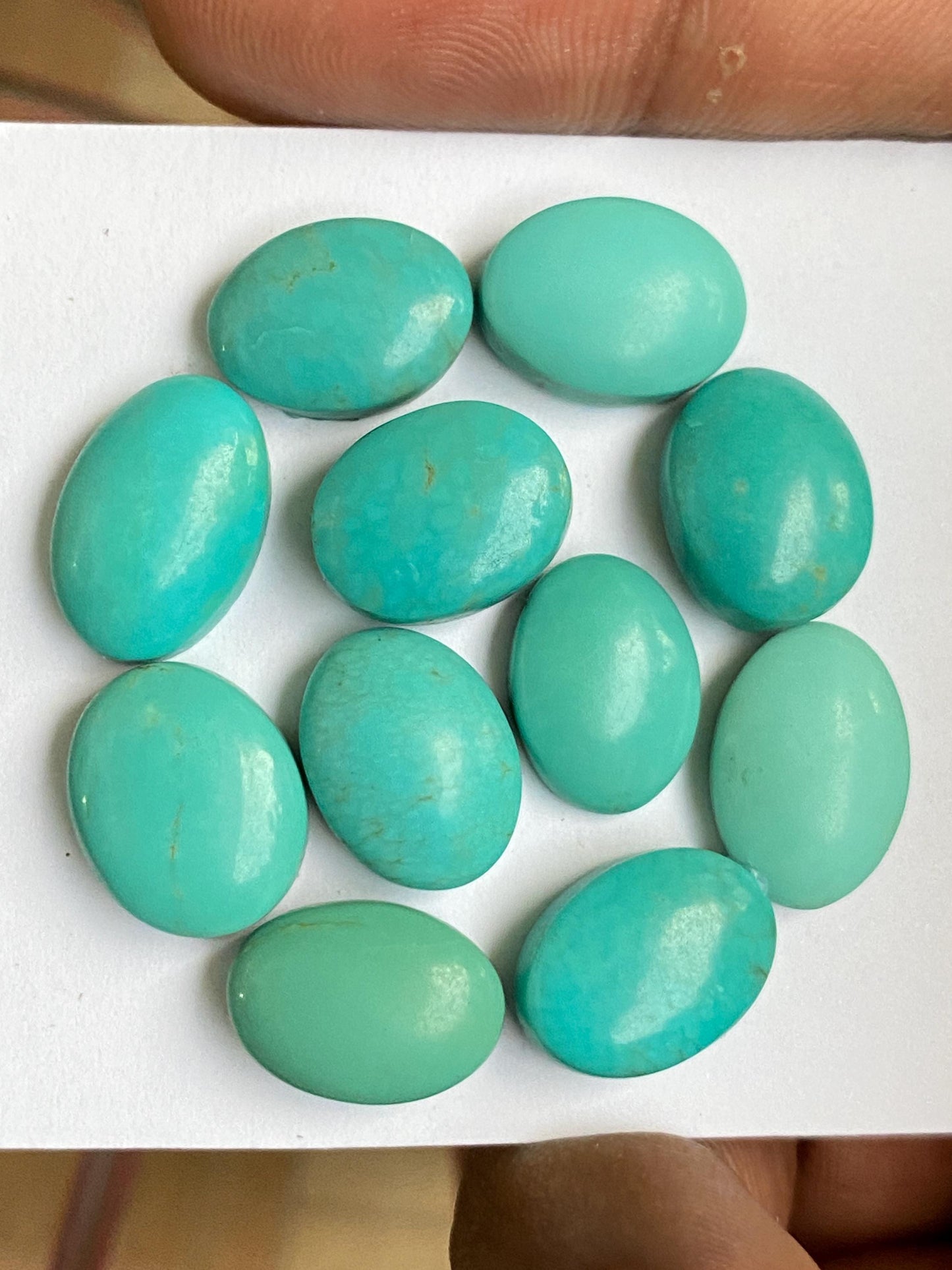 Mesmerising rare Arizona  mines Turquoise cabochons  natural smooth polished ovals pcs 11 wt 61 carats 13x10-15x10mm  turquoise cabochons