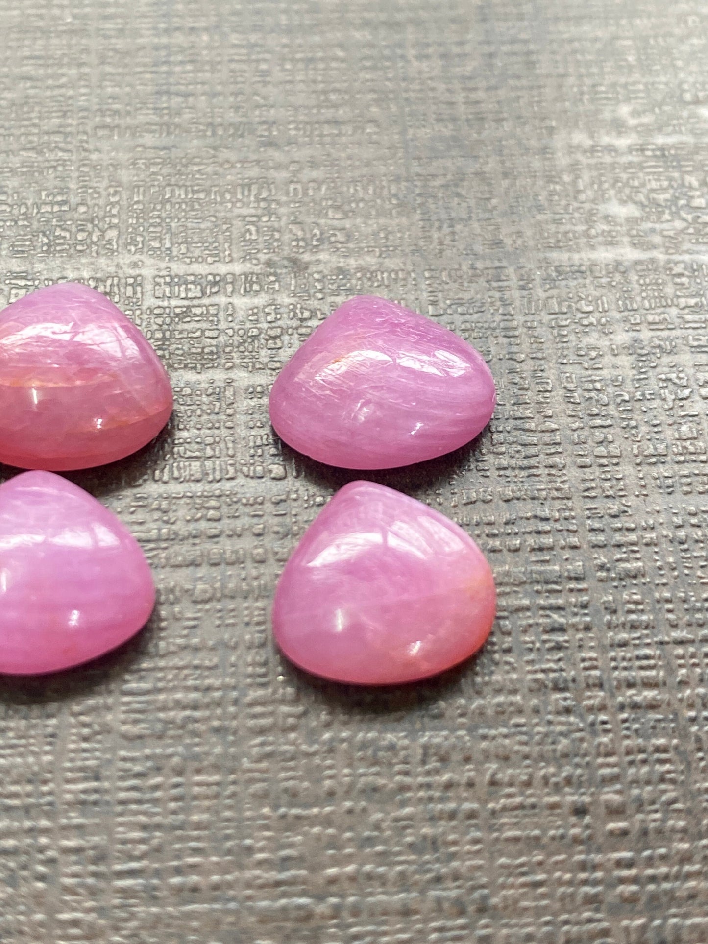 Rare pink sapphire heart shape cabochons pcs 4 wt 27 cts size 12x11-13x12mm natural unheated untreated sapphire pink sapphire earring supply