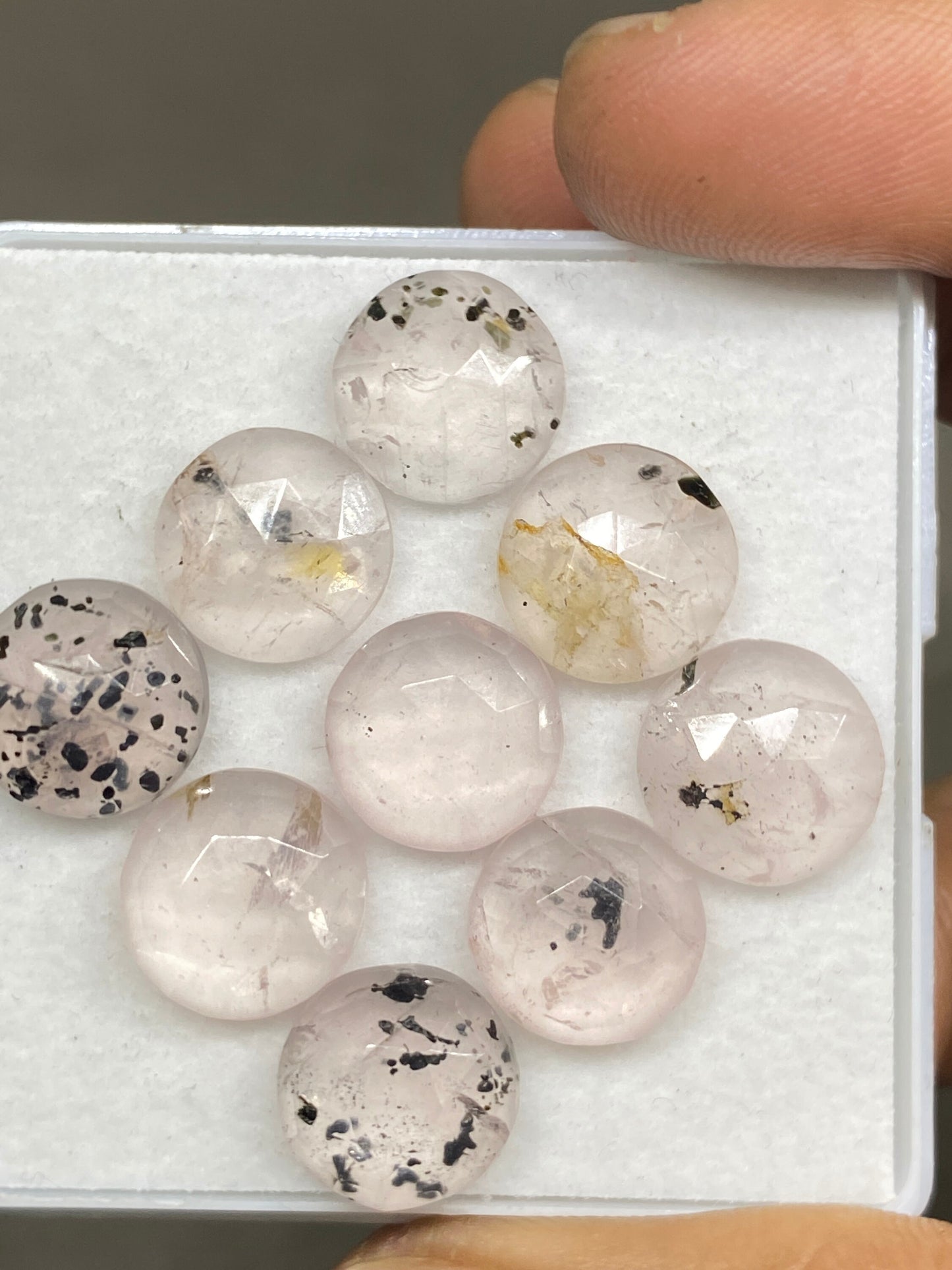 Fascinating Pink spots quartz Tanzania mines rosecut round gems size 12mm Pcs 9 wt 38 cts quartz round gems