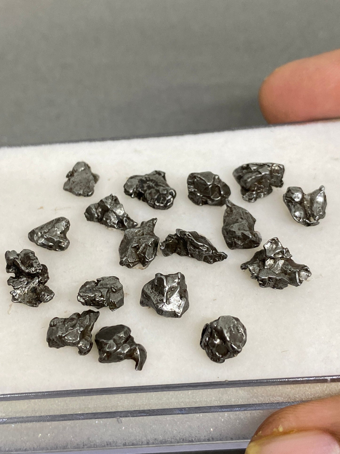 Dazzling Very rare meteorite shooting star wt 61 cts pcs 17 size 8.6x7mm-11.7x6.8mm meteorite outer space rare stone wire wrapping supply