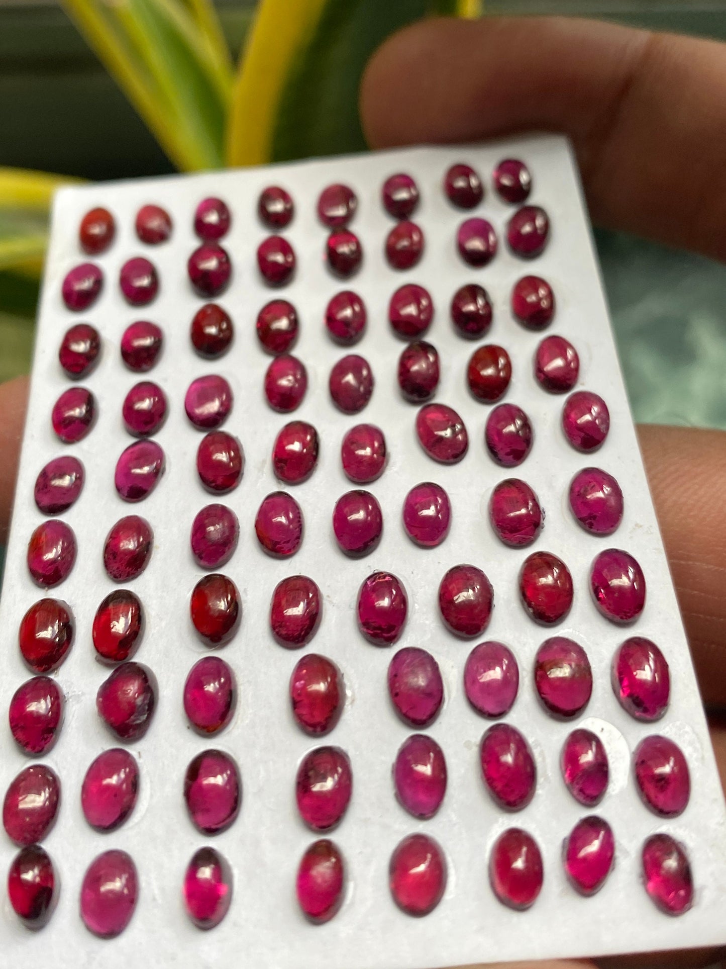 Rhodolite garnet oval smooth lot 4x3mm-5x4mm calibrated super fine quality rare rhodolite garnet pcs 80 wt44.65 carats pink garnet rhodolite