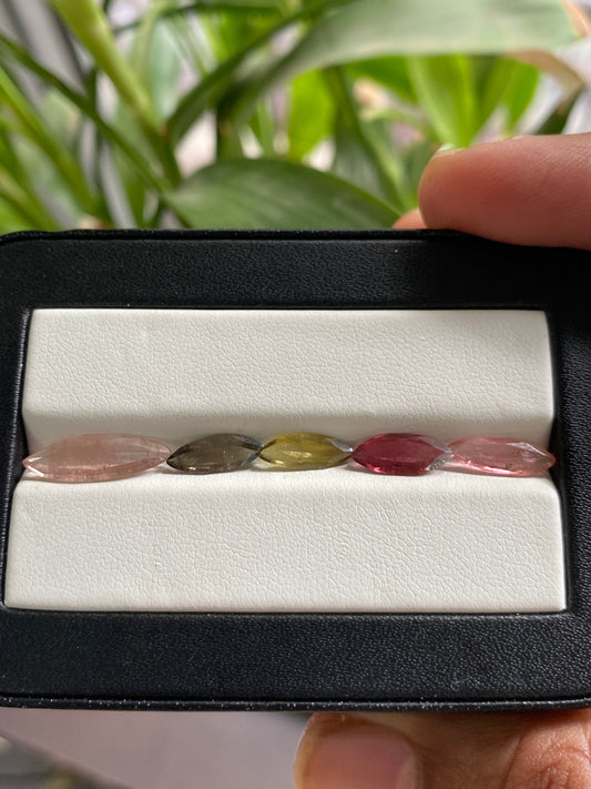 Fabulous  Rare Watermelon Tourmaline marquise cutstones pcs 5 wt 4.10 cts 11x4-16x5mm tourmaline cutstones bi color tourmaline