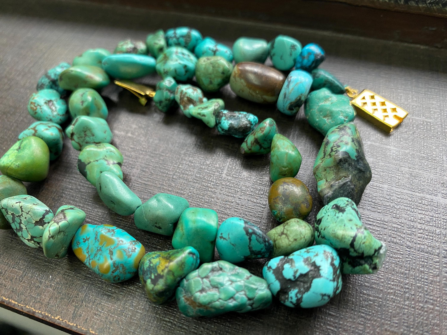 Rare turquoise necklace size wt  365 carats size 10x9mm-24x17mm length 21 inches turquoise tumbles beads necklace