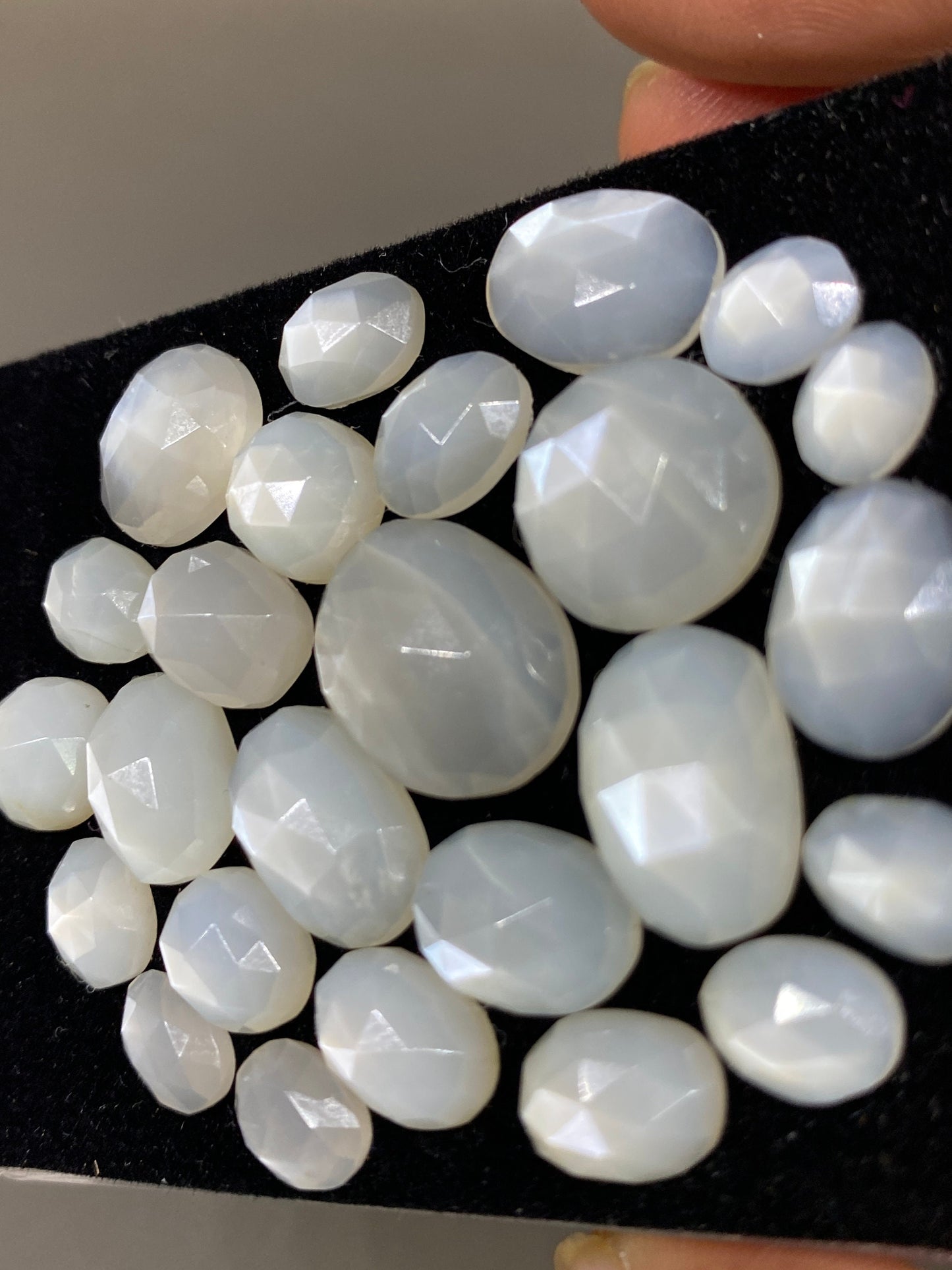 Dazzling white sheen moonstone rosecut moonstone wholesale lot wt 88 cts  size 7.5x6mm-17x13.5mm pcs 24 rosecut