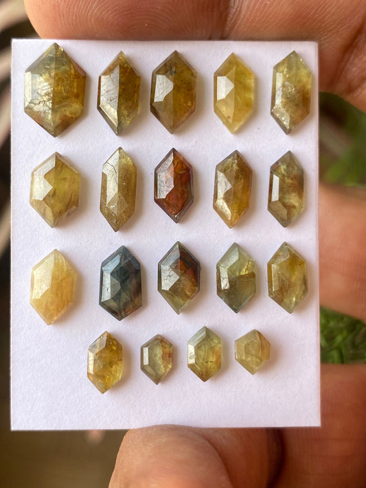 Dazzling very rare Tanzania mines small yellow sapphire Bicolor hexagon geometric wt 26 carats pcs 19 size 6x4.5mm-12.3x8mm sapphire stepcut