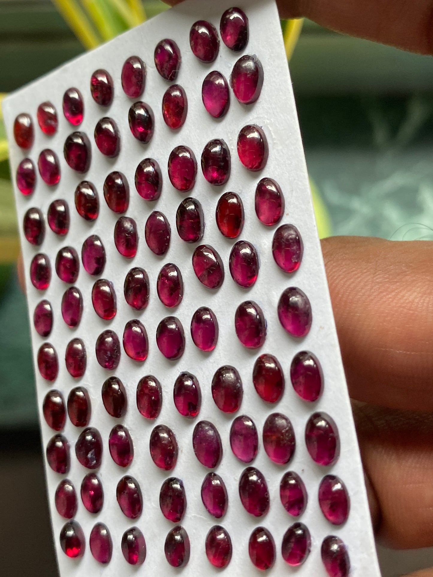 Rhodolite garnet oval smooth lot 4x3mm-5x4mm calibrated super fine quality rare rhodolite garnet pcs 80 wt44.65 carats pink garnet rhodolite