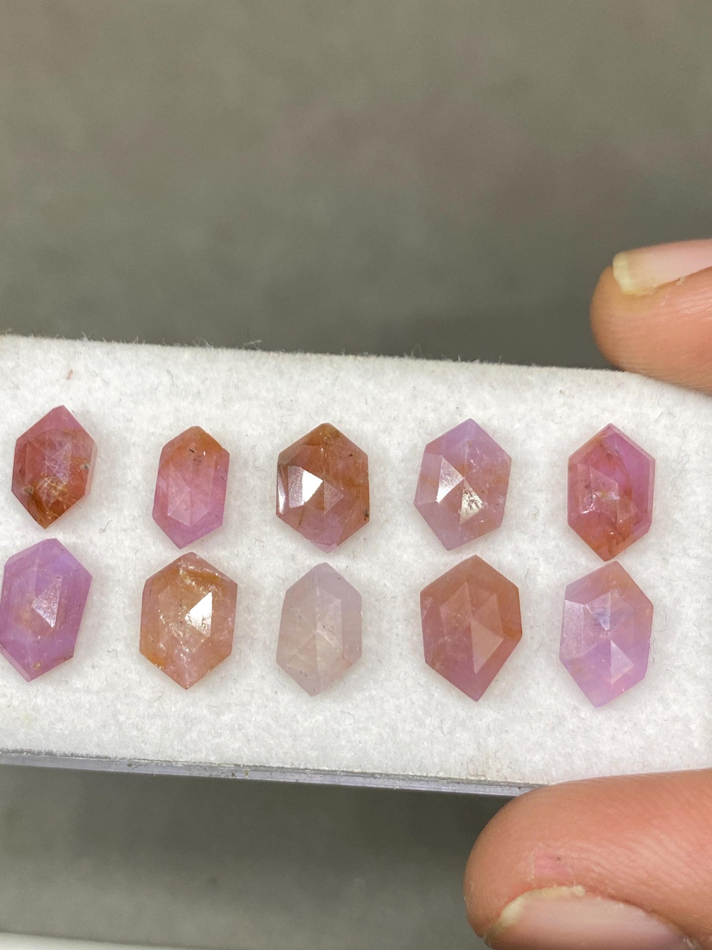 Exotic Rare Pink sapphire hexagon step cuts weight 18.55 cts   pcs 10 size 8x5mm-9x5mm  pink sapphire stepcut hexagon flatbacks