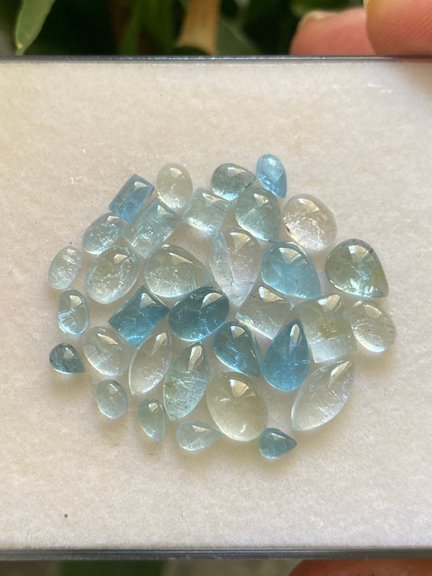 Attractive rare Aquamarine Fine quality cabochons  pcs 33 wt 22 carats Size 4.2x3mm-9.9x4.9mm aquamarine cabochons flats